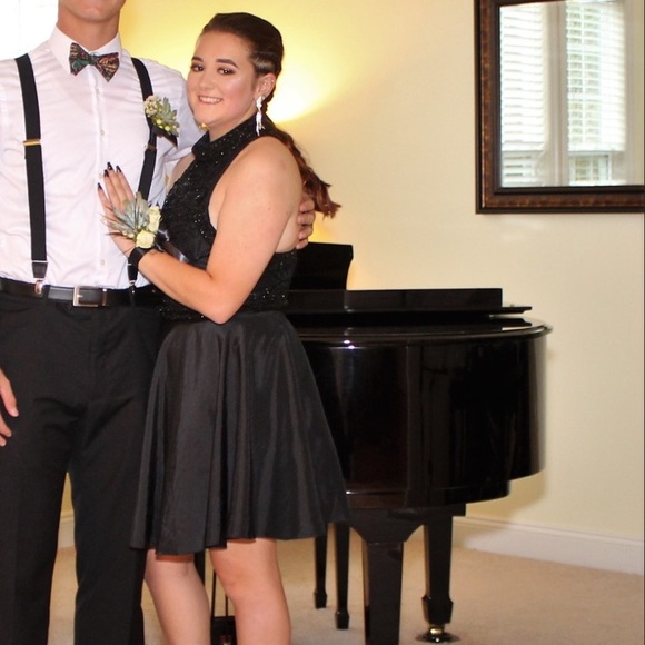 Sherri Hill dress - Picture 2 of 4